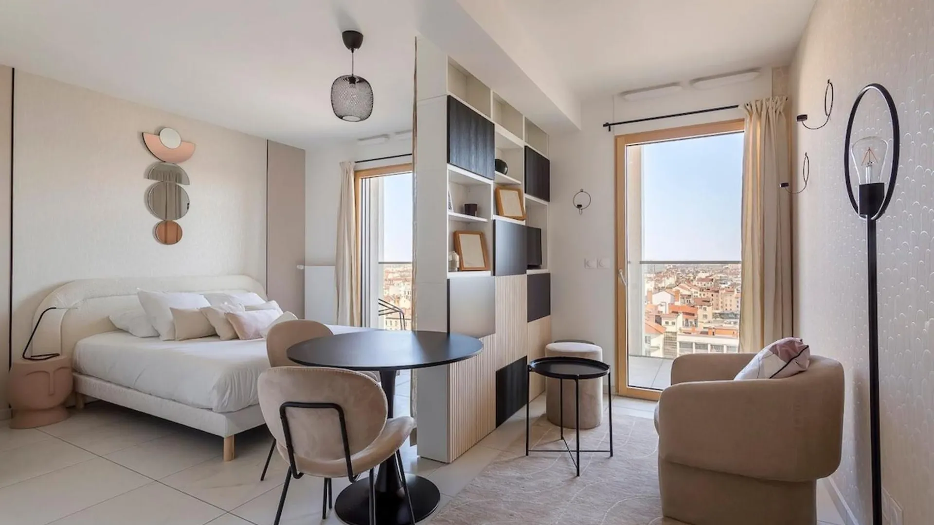 Le 13Eme Etage - Lafayette Lyon 3 Apartment 0*,  France
